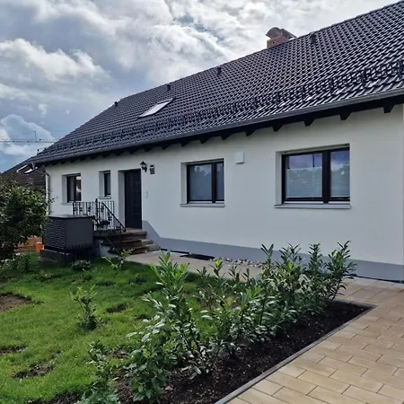 Neu! Zapfe Apartment *